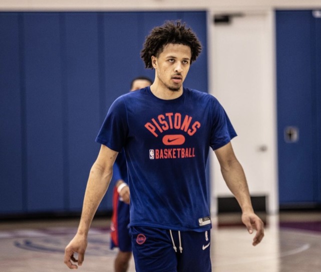 疑为沙特足 疑为沙特足