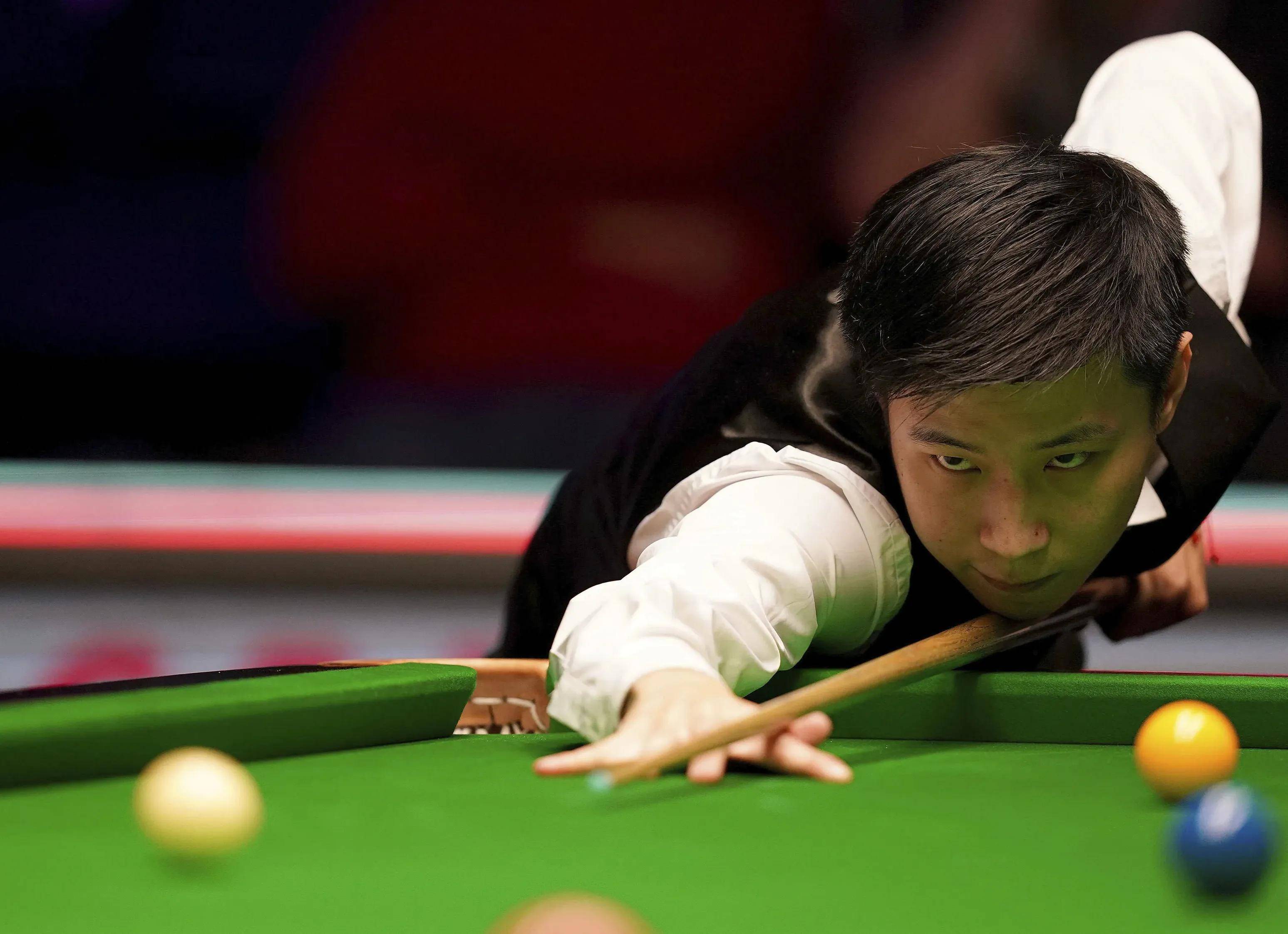 一丝不苟 一丝不苟