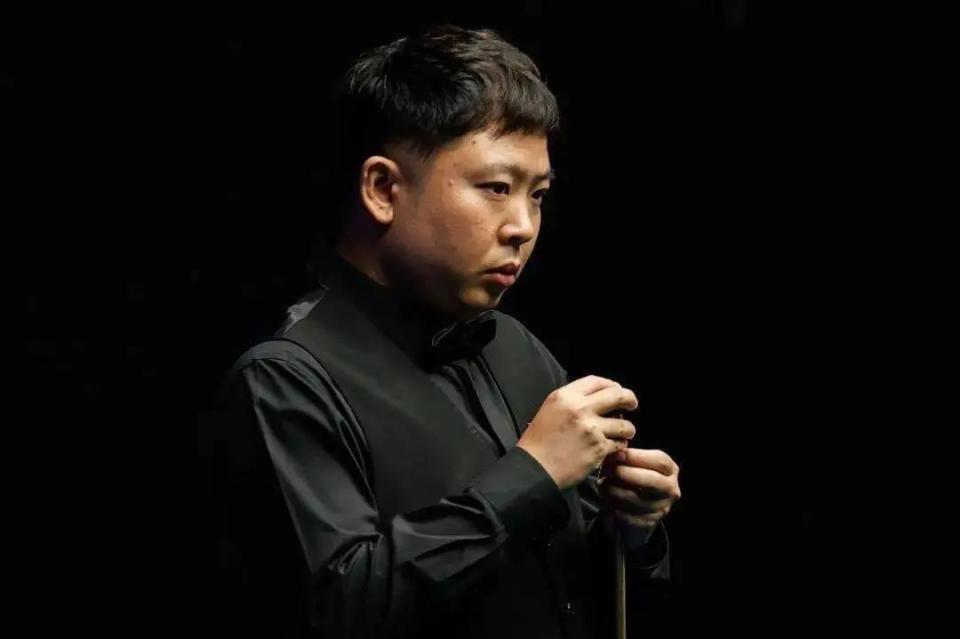 而年轻的多 而年轻的多